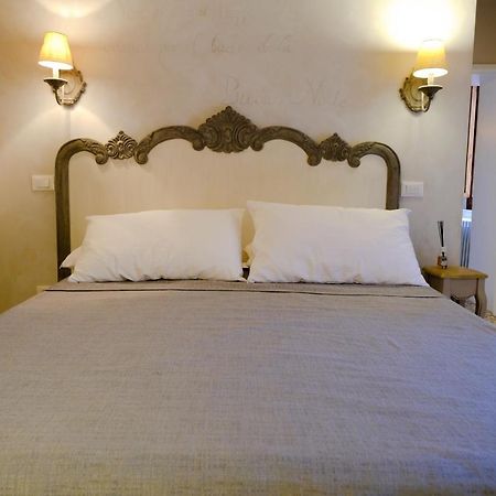 La Casa Di Francesco E Rosina Apartment ซัน เบเนเดตโต เดล ตรอนโต ภายนอก รูปภาพ