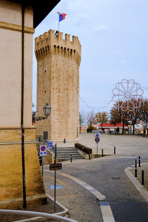 La Casa Di Francesco E Rosina Apartment ซัน เบเนเดตโต เดล ตรอนโต ภายนอก รูปภาพ