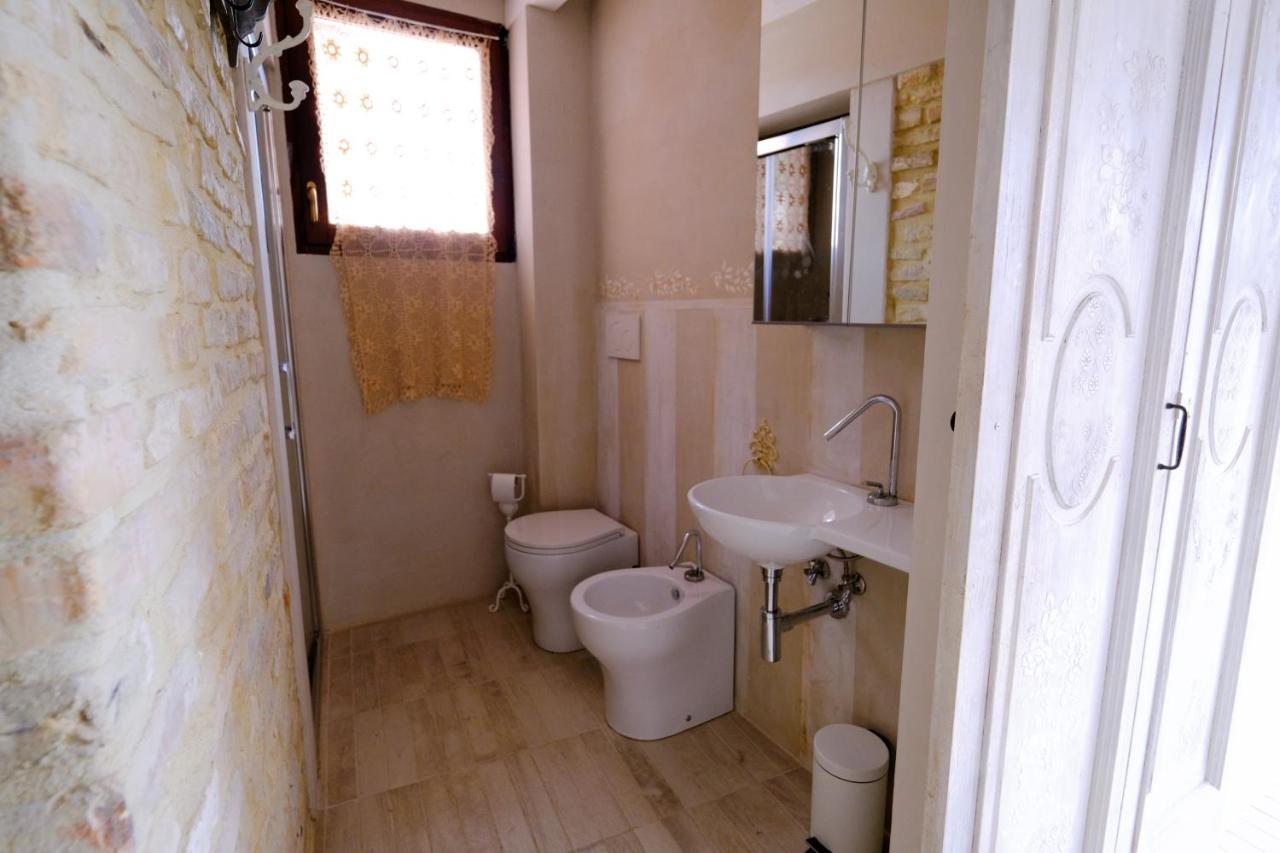 La Casa Di Francesco E Rosina Apartment ซัน เบเนเดตโต เดล ตรอนโต ภายนอก รูปภาพ